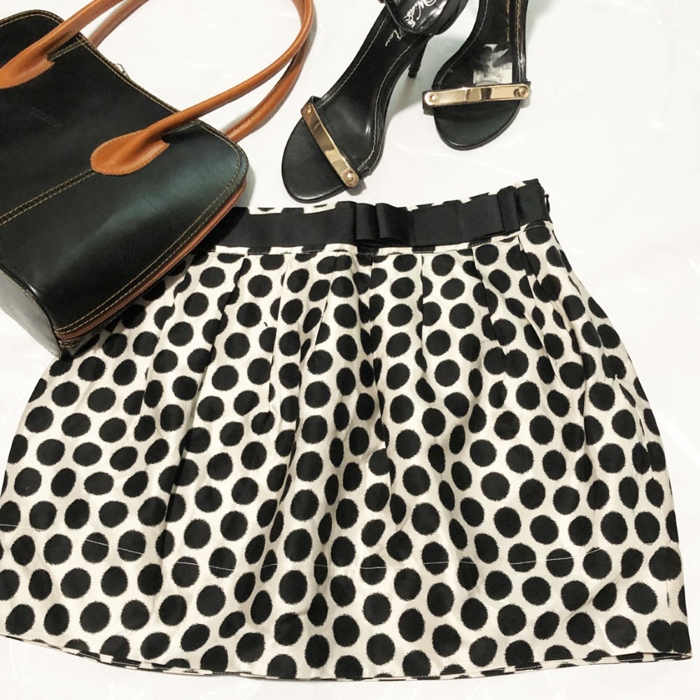 Forever 21 xxi paperbag mini skirt